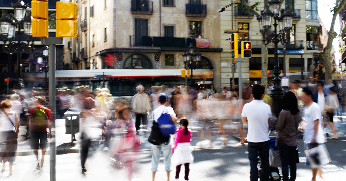 Shopping i Madrid kan du göra på loppmarknad, galleria eller varuhus.