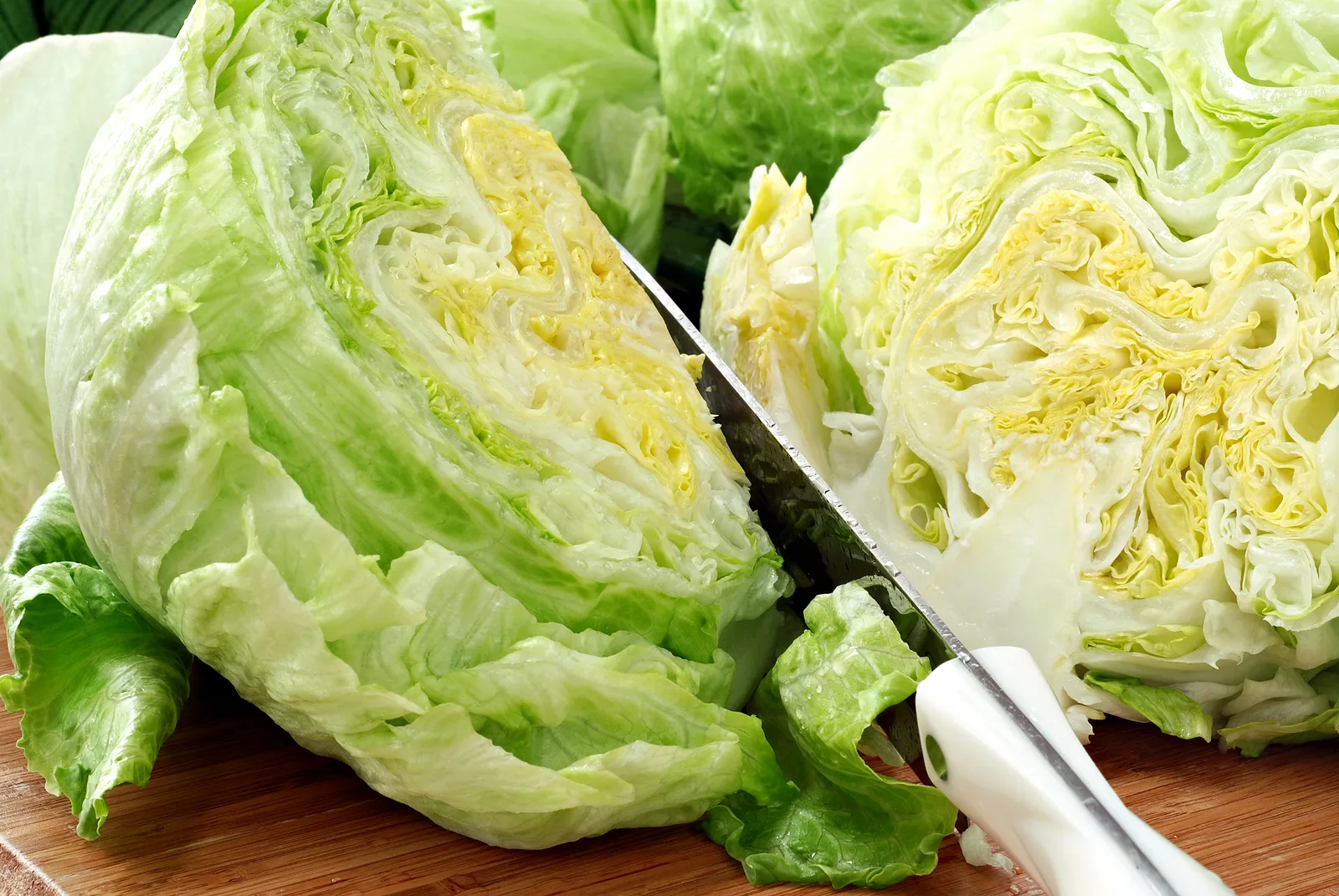 Behåll uppskuren salladen fräsch längre