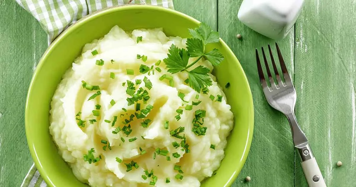 Krämigt mos på potatis, jordärtskocka och blomkål